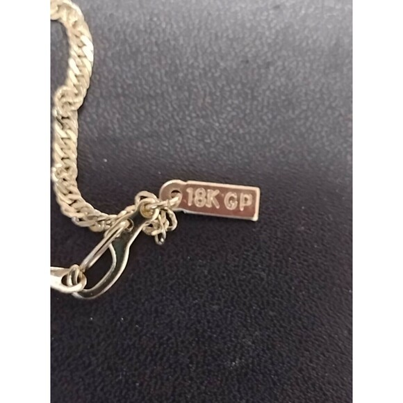 **Sale** 18KT GP twisted necklace and bracelet set - Picture 2 of 10